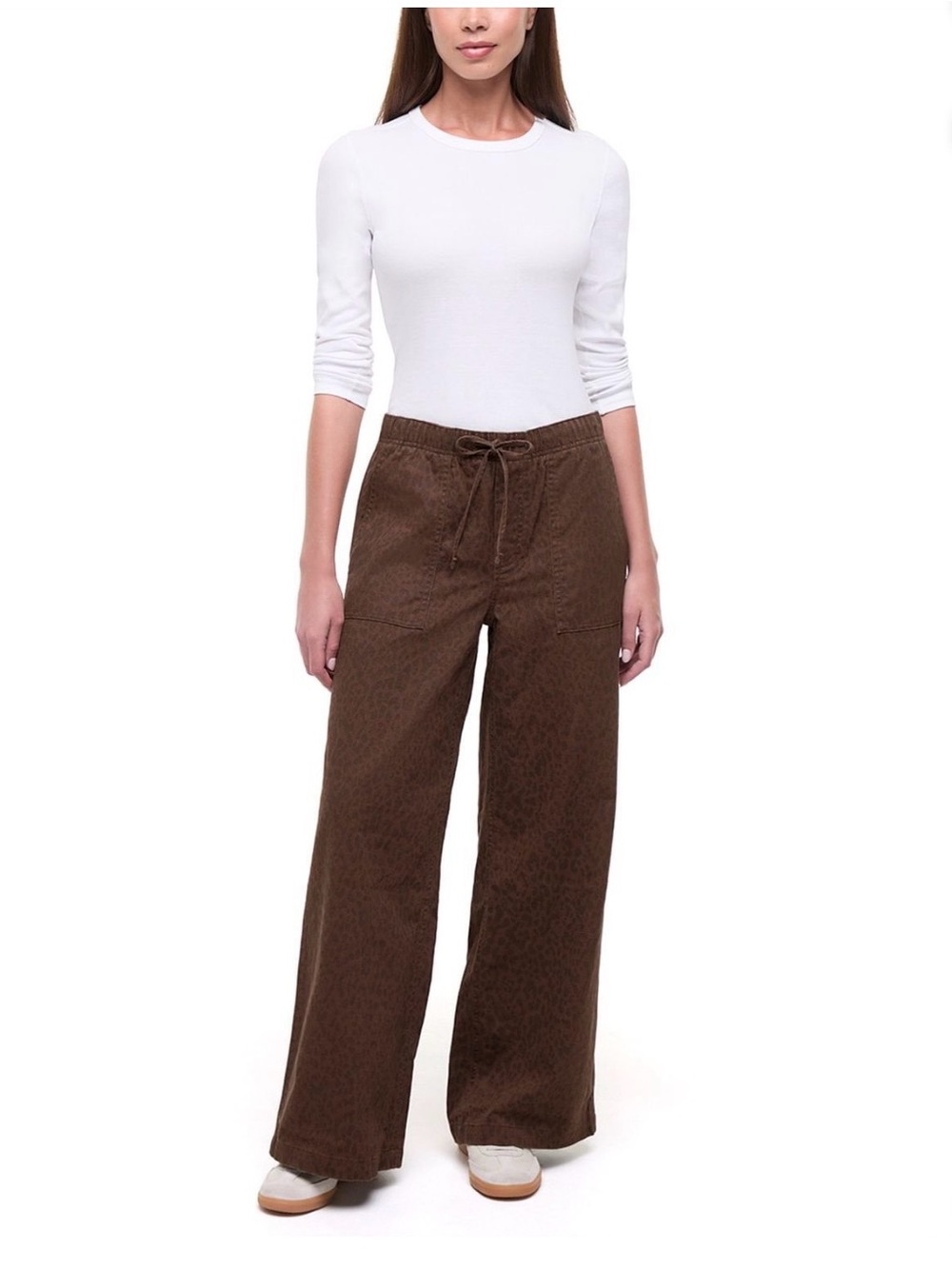 GAP Wide-Leg Drawstring Pants in Leopard Print